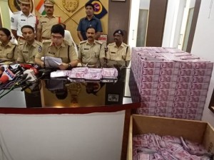 Fake Currency circulation in 3 Major Cities